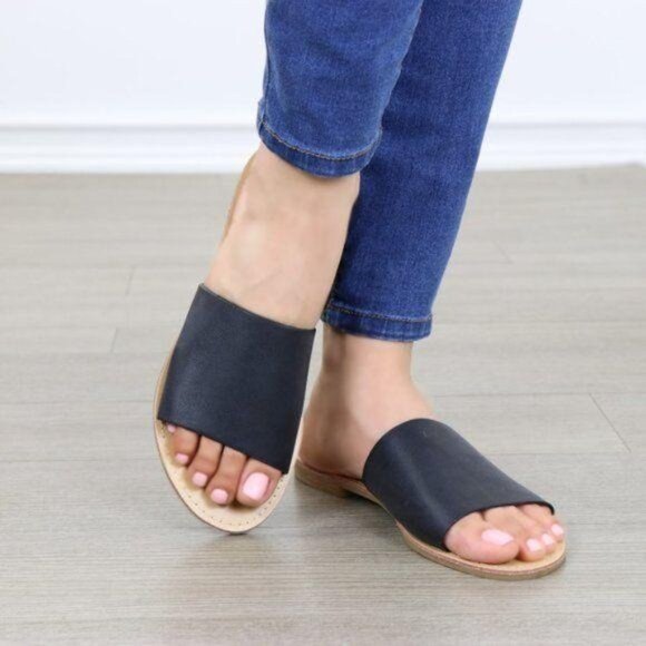 Slide Sandals Open Toe Slip-On Flat Casual Wide Strap Black Faux Leather - Picture 3 of 7